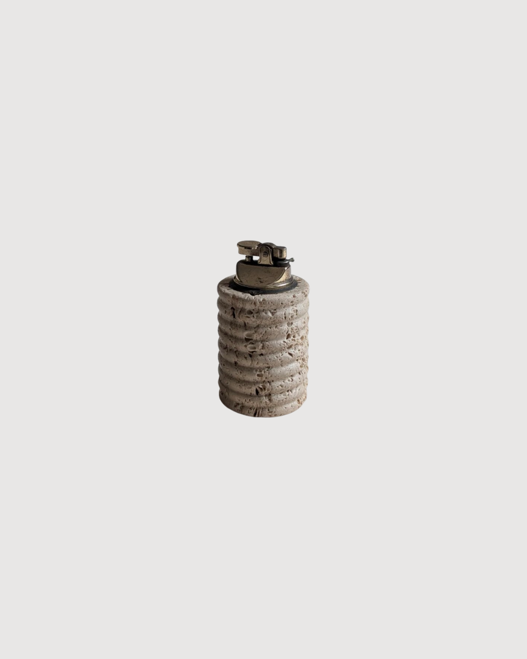 Briquet en travertin