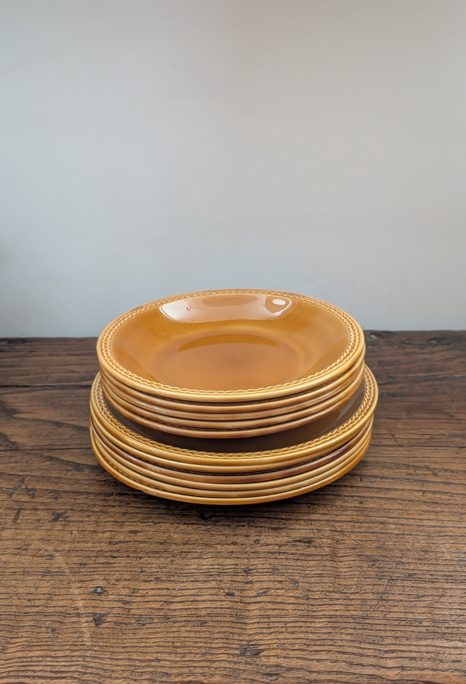 Ensemble de 5 assiettes plates et 5 assiettes creuses en céramique