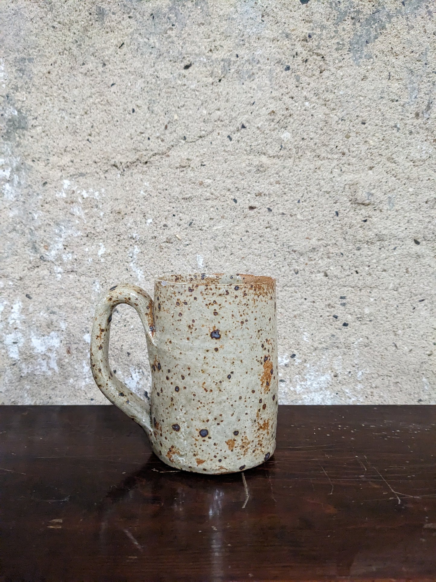 Lot de 6 tasses et un pichet en grès