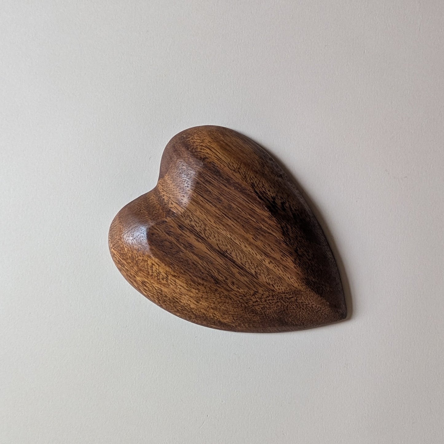 Vide poche en forme de coeur