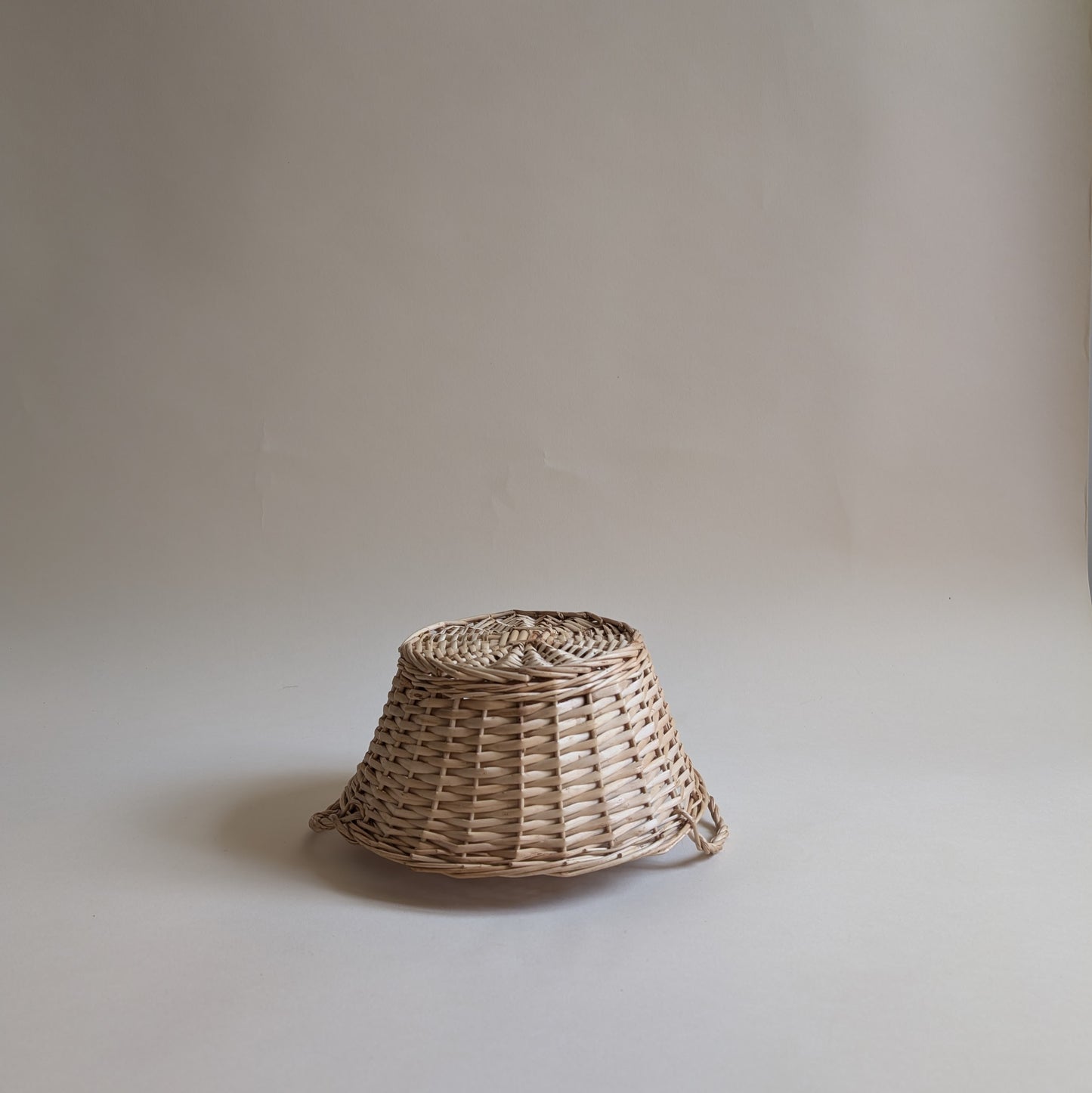 Panier rond en osier bois clair