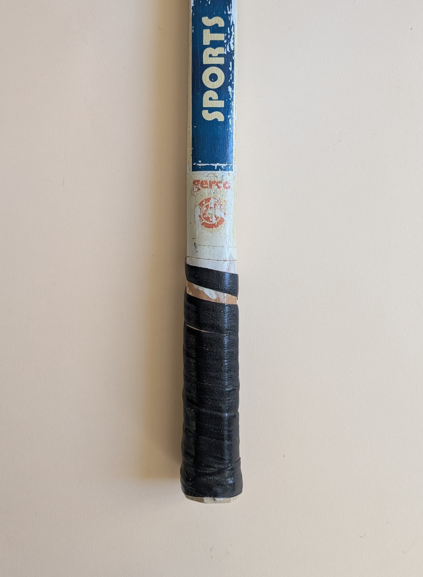 Raquette de tennis vintage