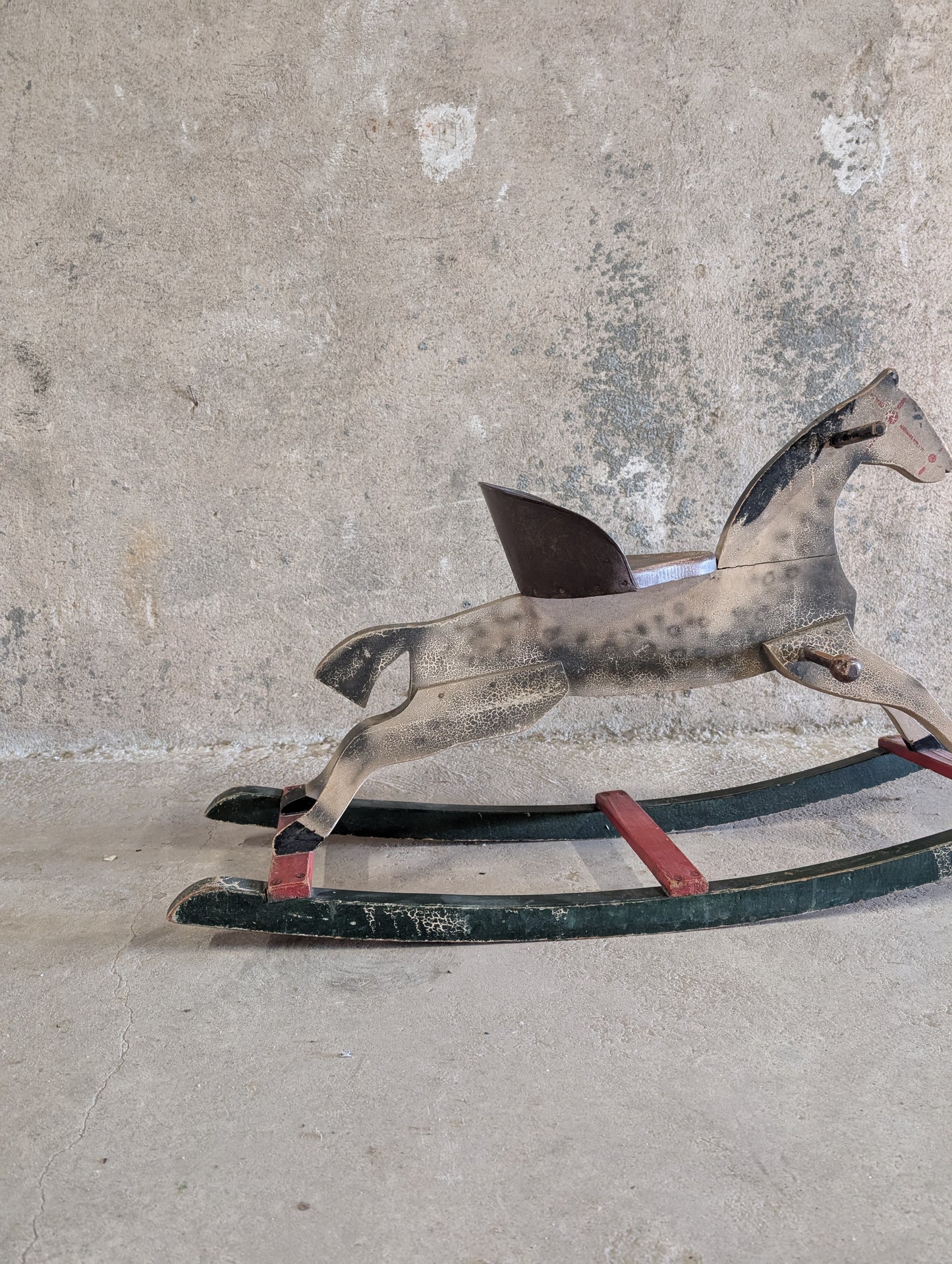 Cheval à bascule, années 1920