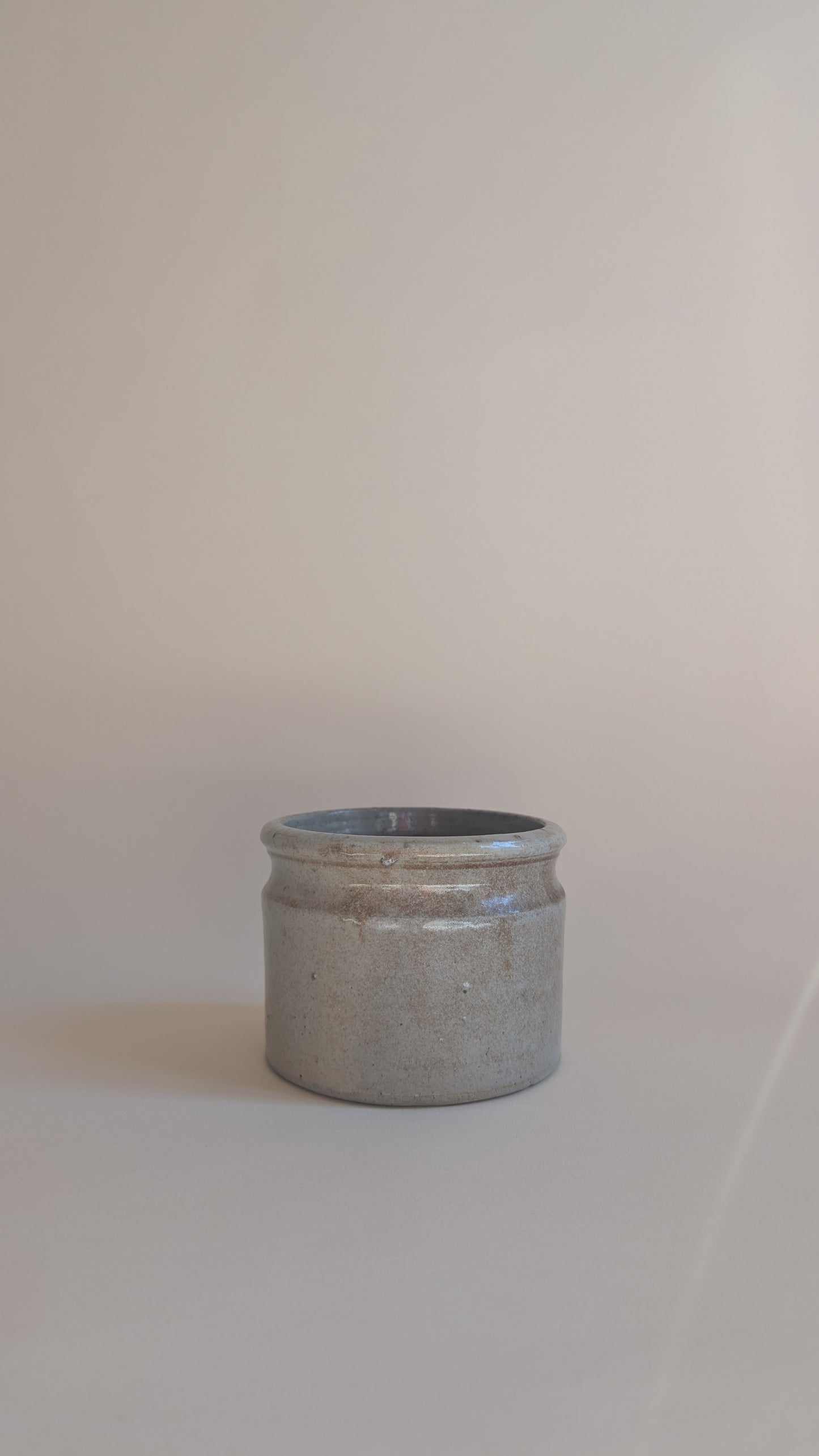 Pot en céramique beige