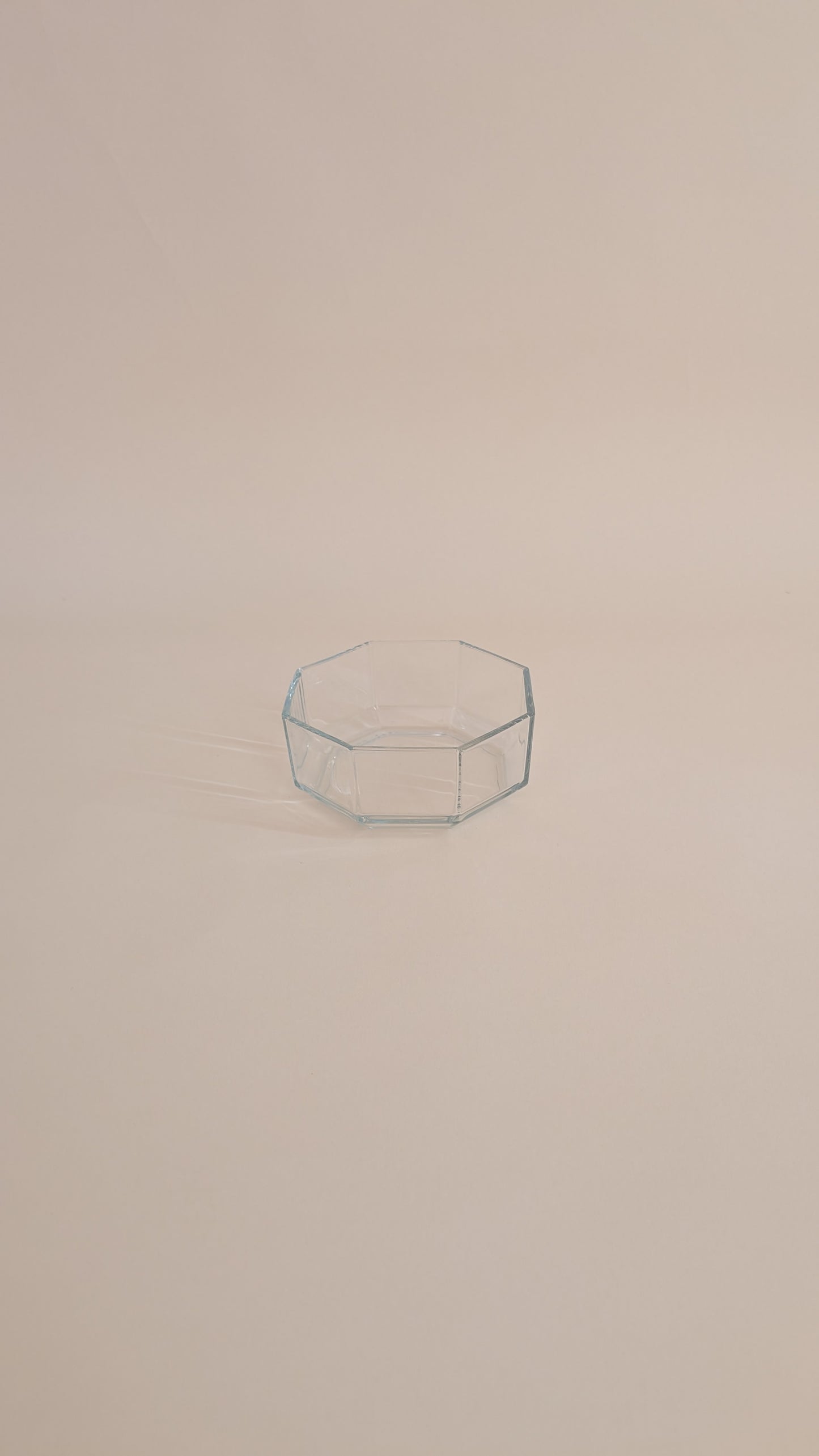 Coupelle en verre octogonale
