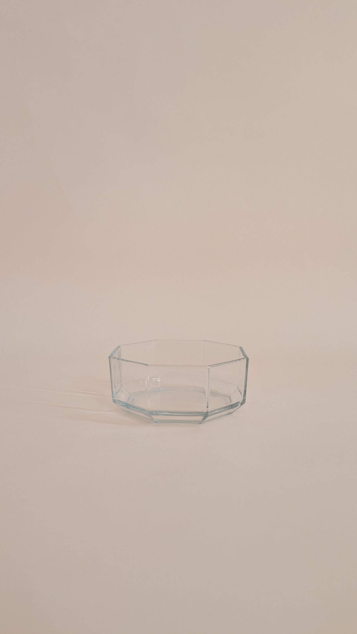 Coupelle en verre octogonale