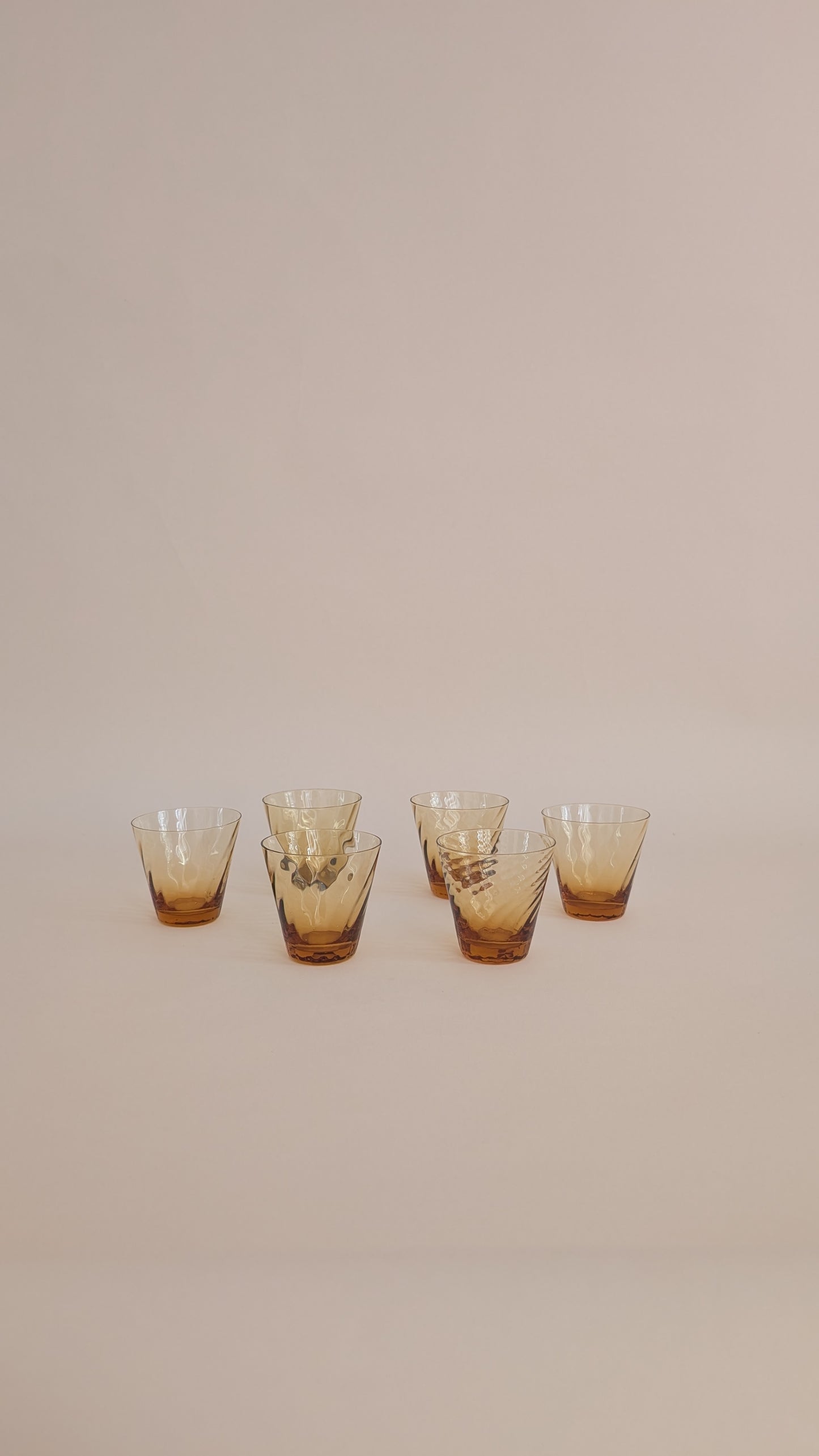 Ensemble de 6 verres ambrés