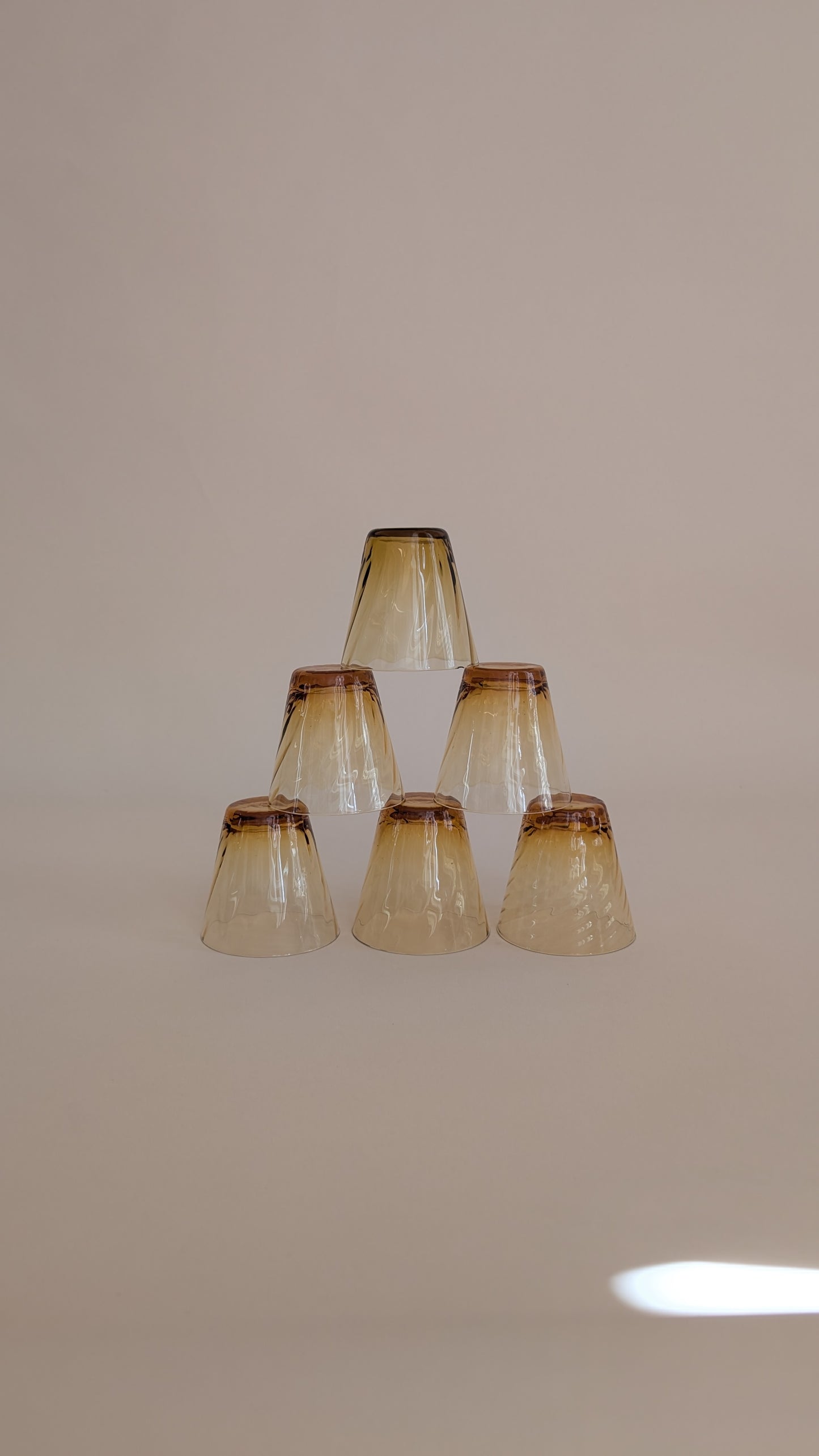 Ensemble de 6 verres ambrés