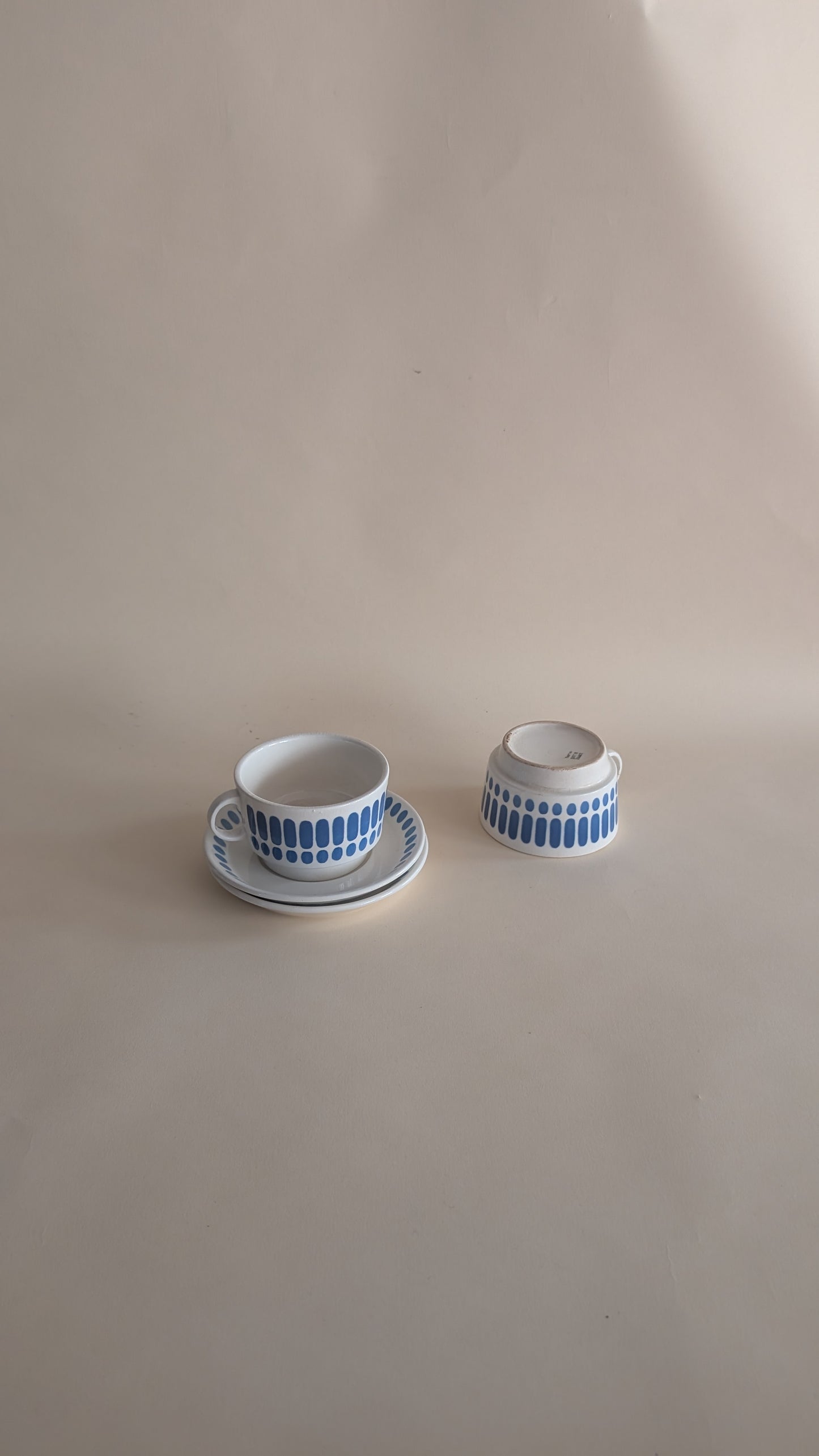 Duo de tasses Digoin Sarreguemines – modèle "Tartan"