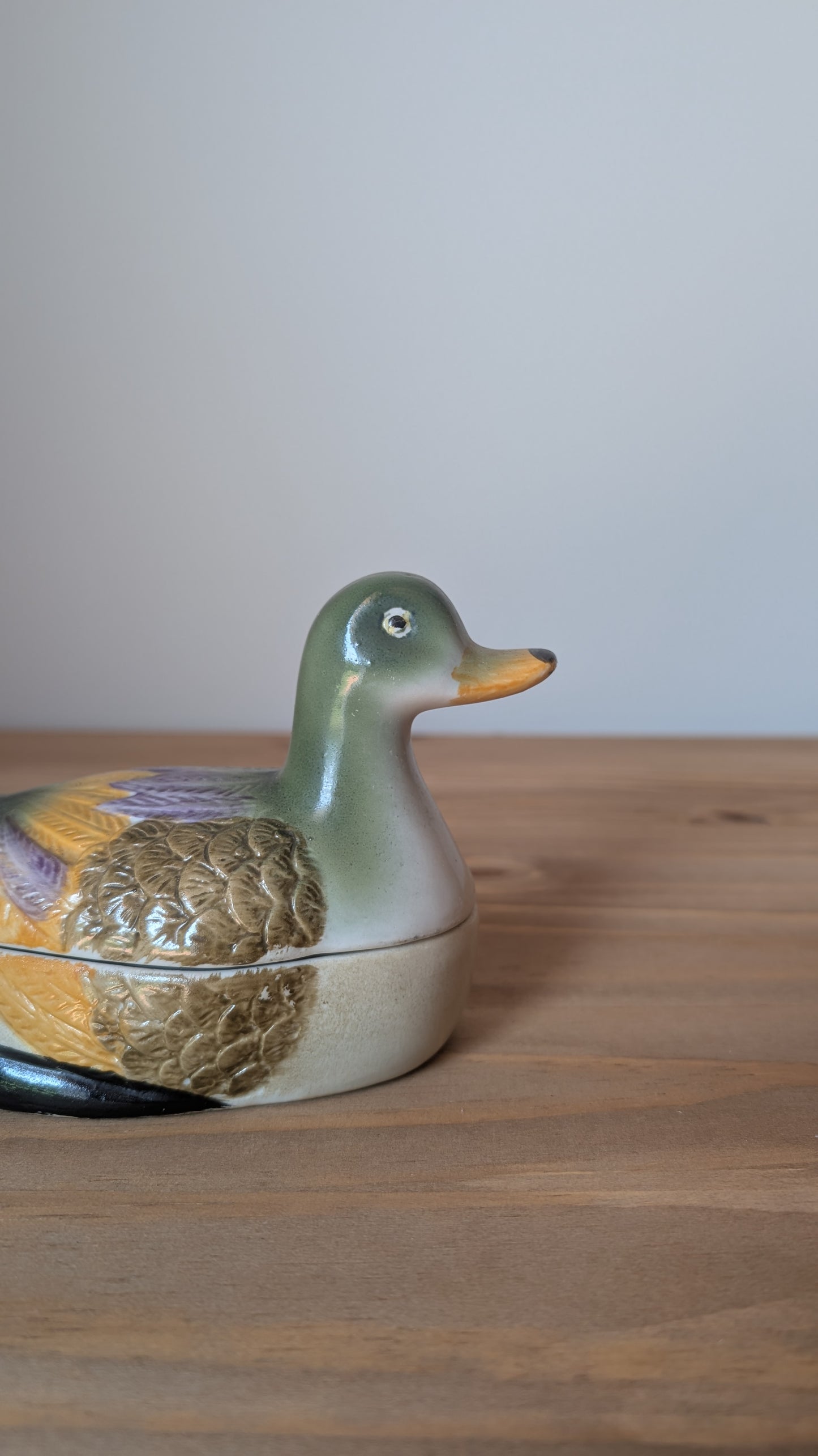Petit canard en céramique