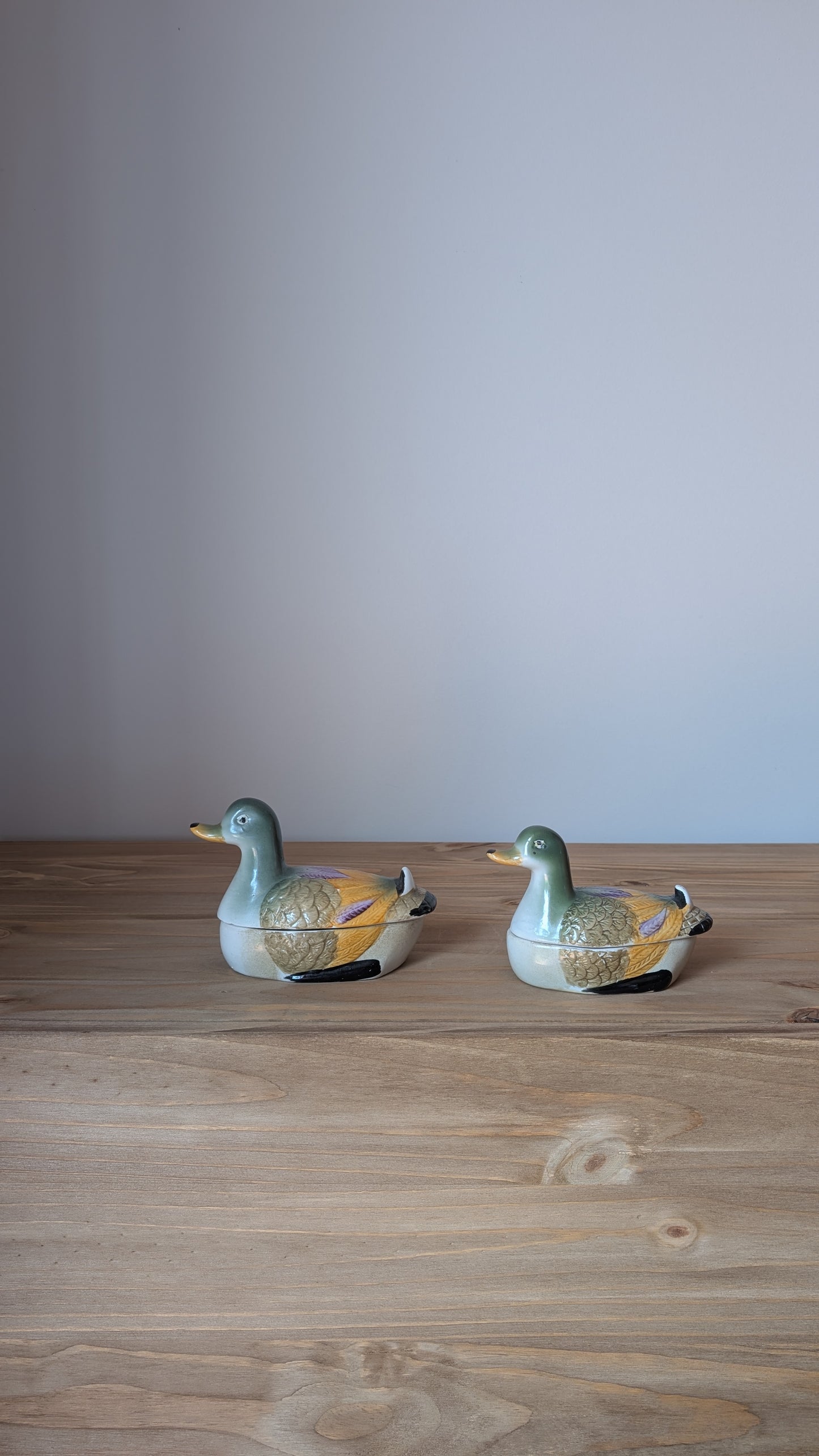 Petit canard en céramique