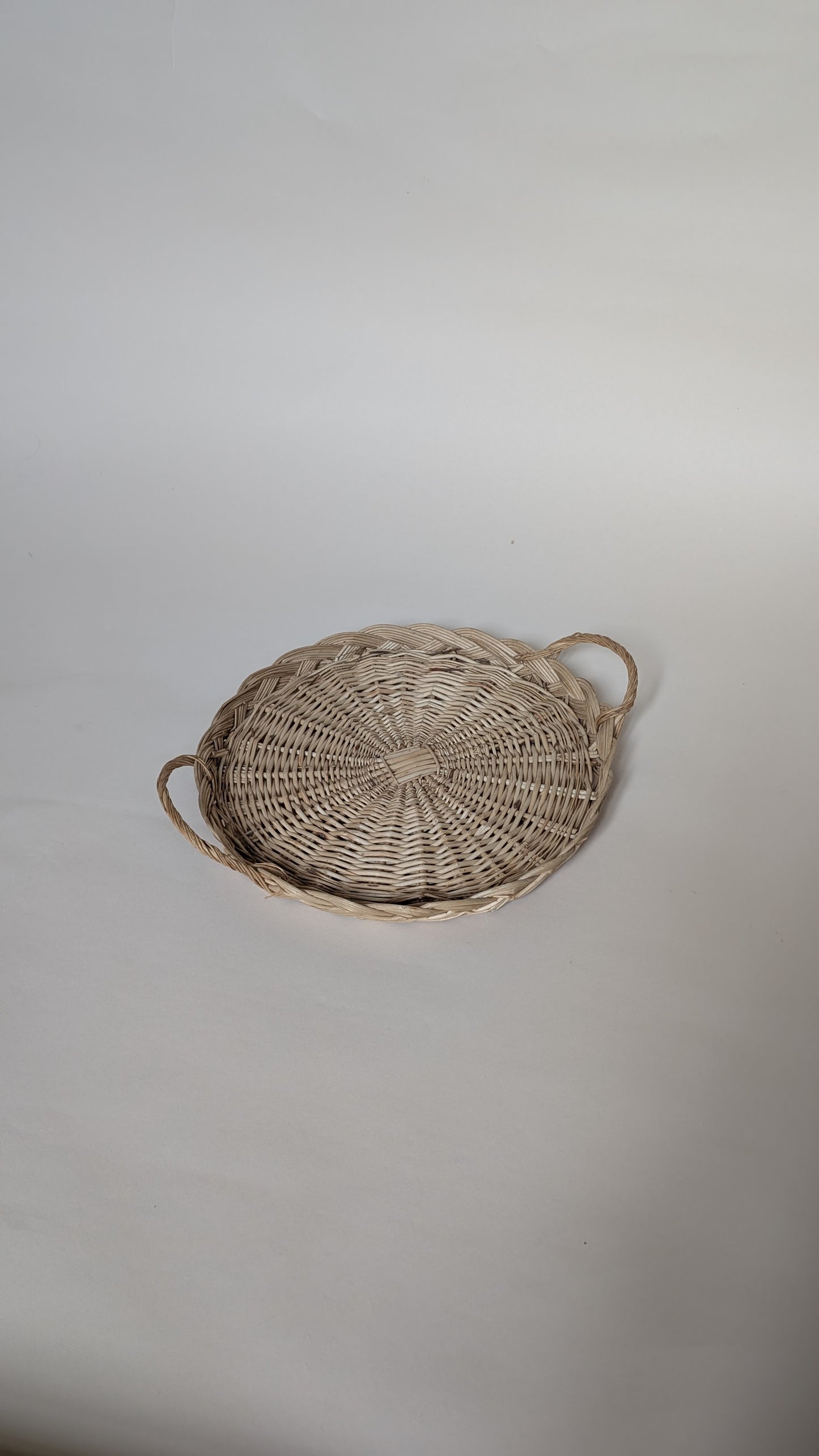 PLATEAU ROND EN OSIER