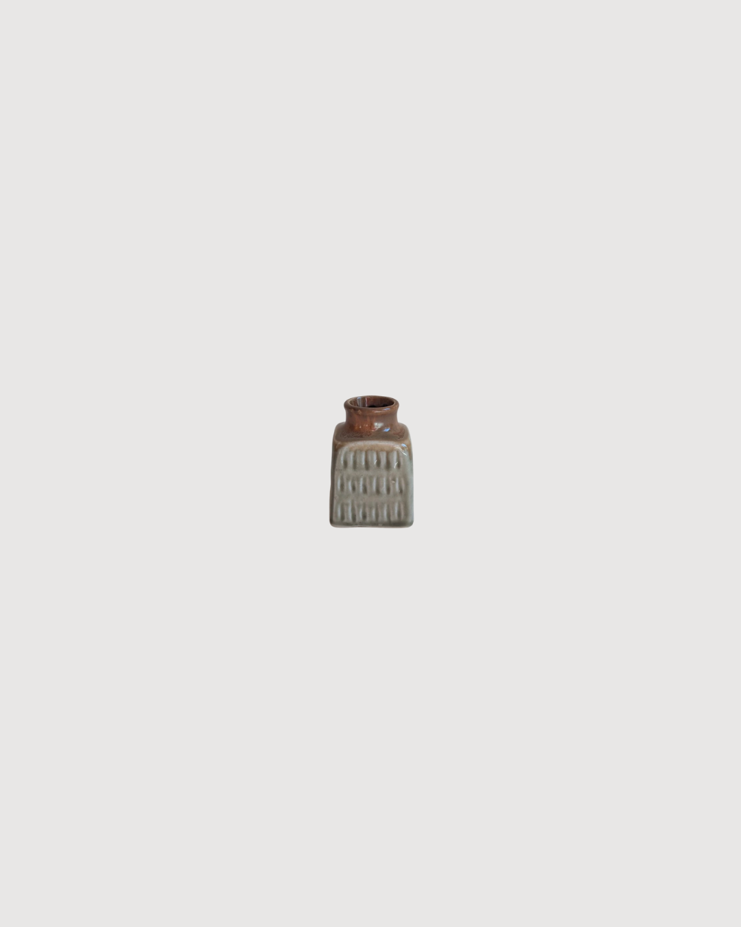 Petit vase en céramique
