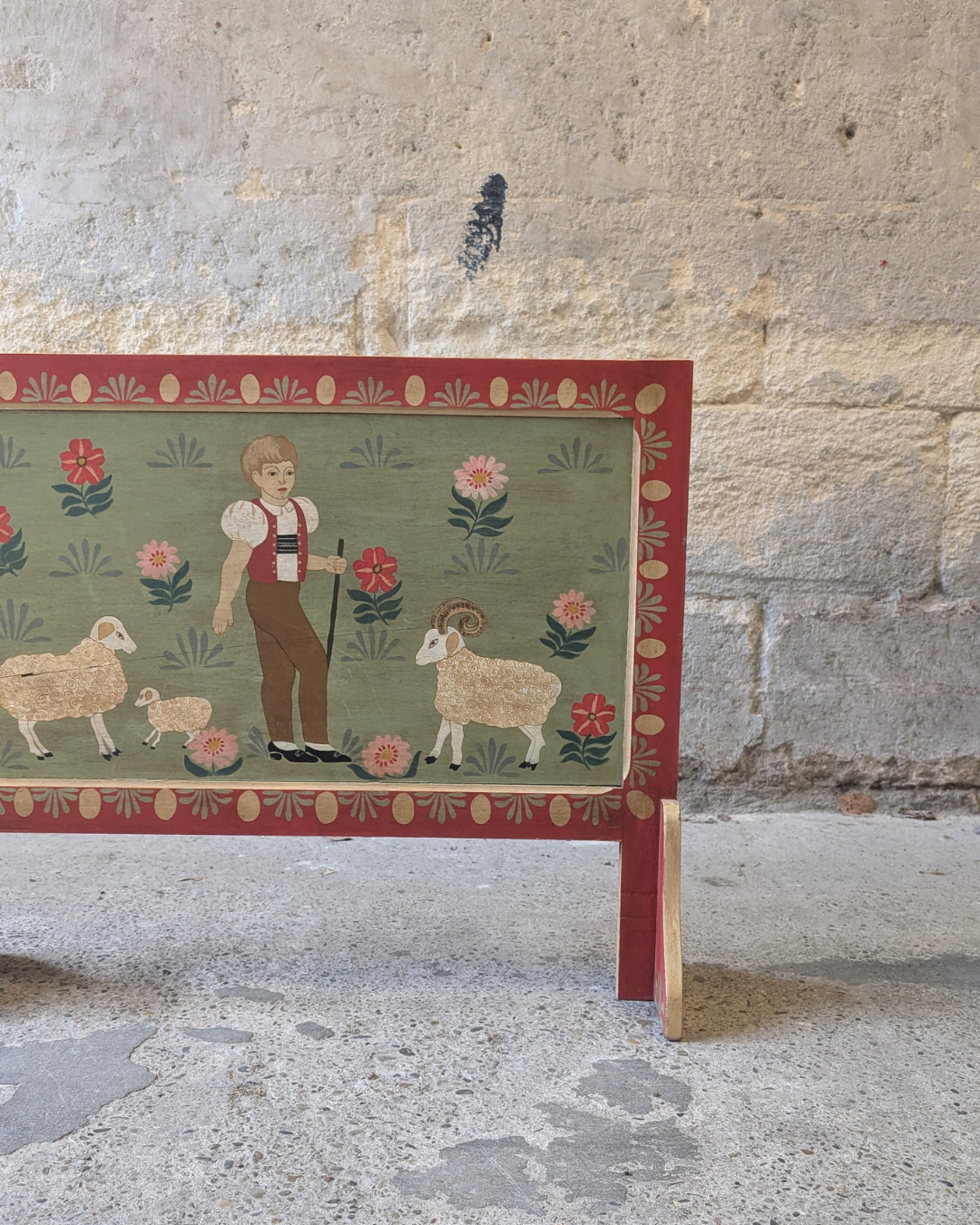 Tête de lit enfant peinte à la main