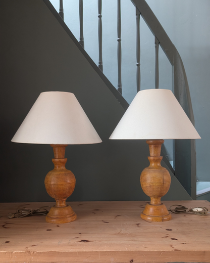 Paire de lampes vintage en bois tourné