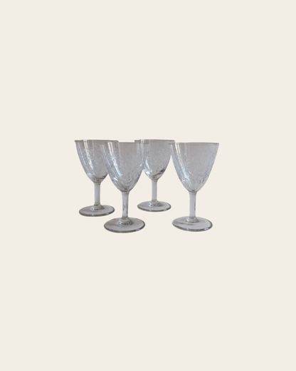 Lot de 4 verres ciselés