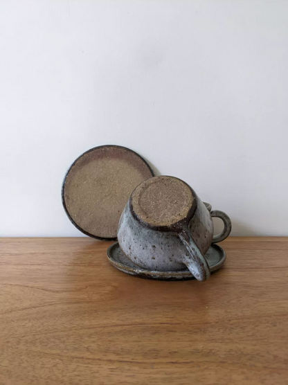 Paire de tasses en céramique