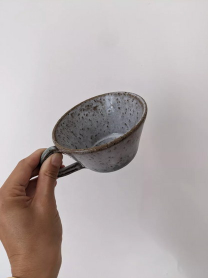 Paire de tasses en céramique