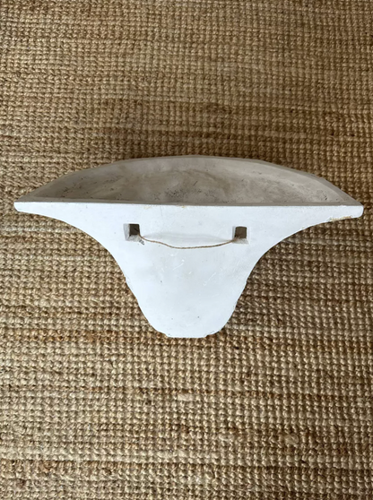 Paire d'appliques en plâtre, décor palmettes, XXe