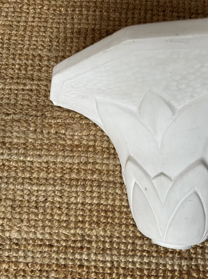Paire d'appliques en plâtre, décor palmettes, XXe