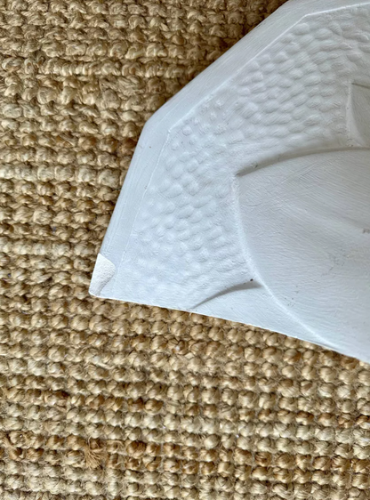 Paire d'appliques en plâtre, décor palmettes, XXe