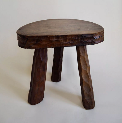 Paire de tabourets tripode en bois