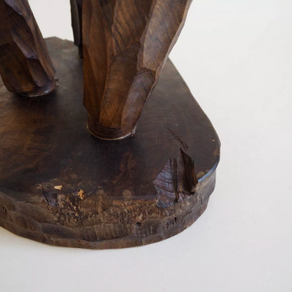 Paire de tabourets tripode en bois