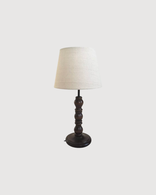 Lampe en bois tourné