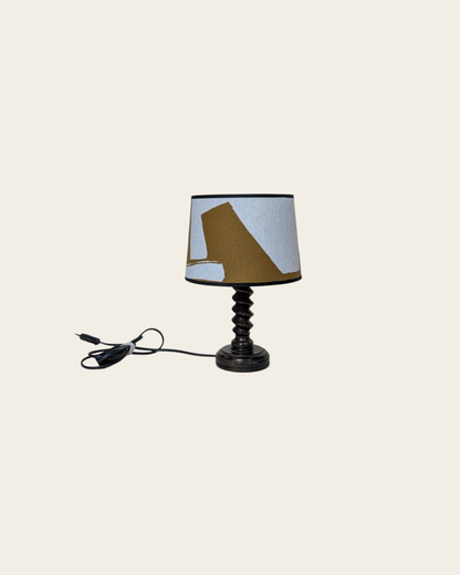 LAMPE DE TABLE