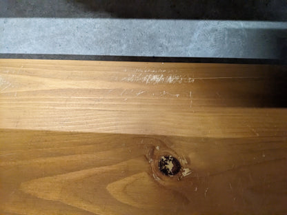 Étagère murale en pin