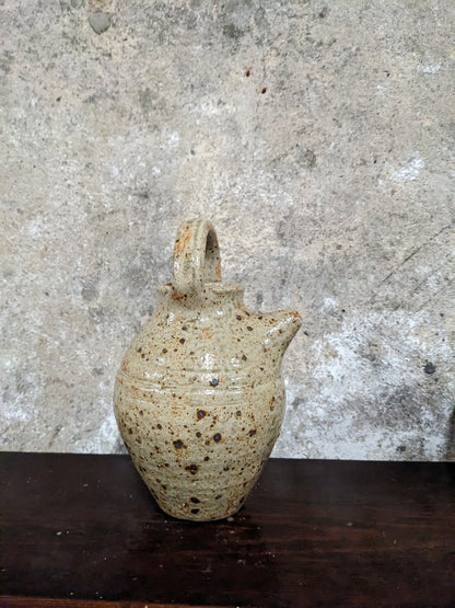 Lot de 6 tasses et un pichet en grès