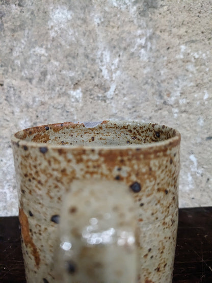 Lot de 6 tasses et un pichet en grès