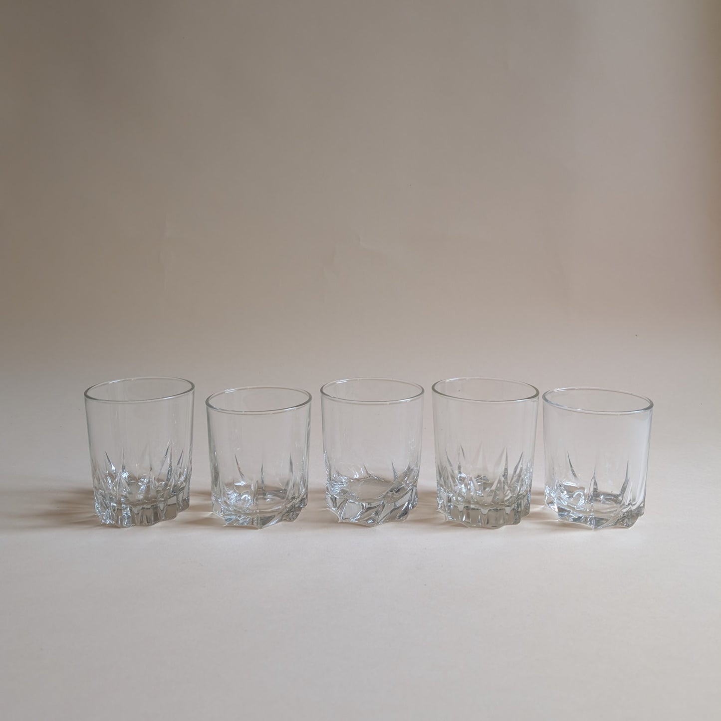 Ensemble de 5 verres à whisky