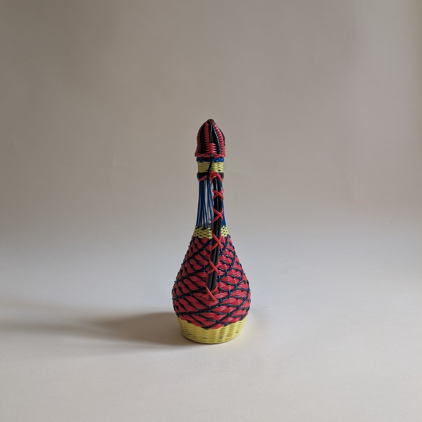 Bouteille scoubidou