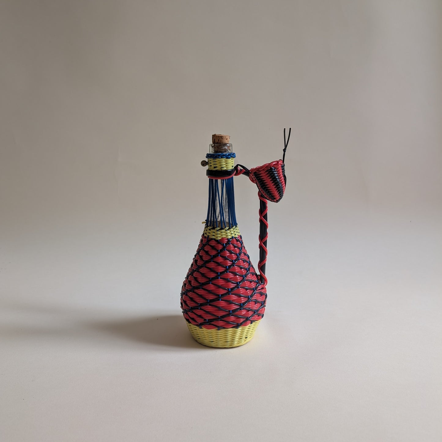 Bouteille scoubidou