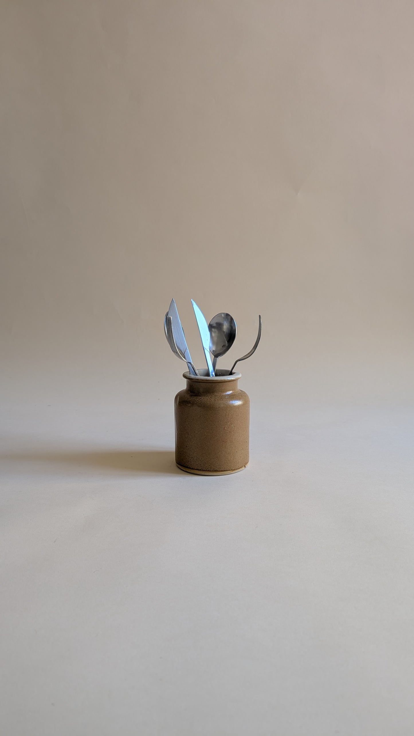 Ensemble de 4 pots en céramique