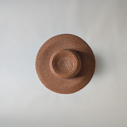 Chapeau tressé