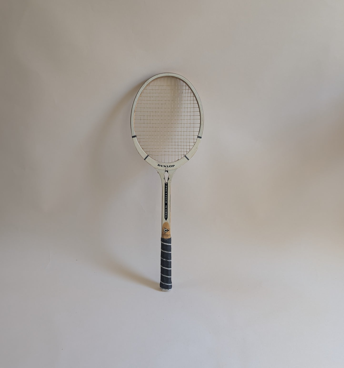 Raquette Dunlop, modèle Prestige