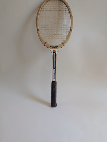 Raquette Hilton, modèle Master