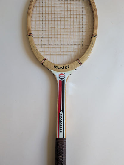 Raquette Hilton, modèle Master