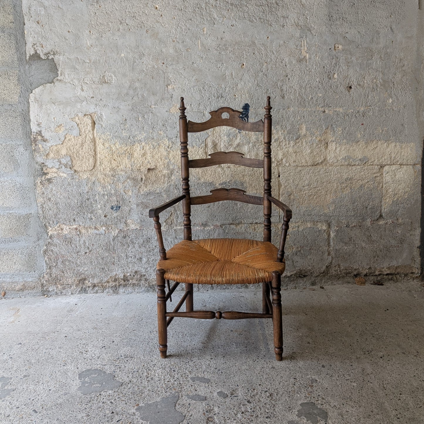 Fauteuil paillé