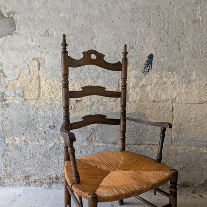 Fauteuil paillé