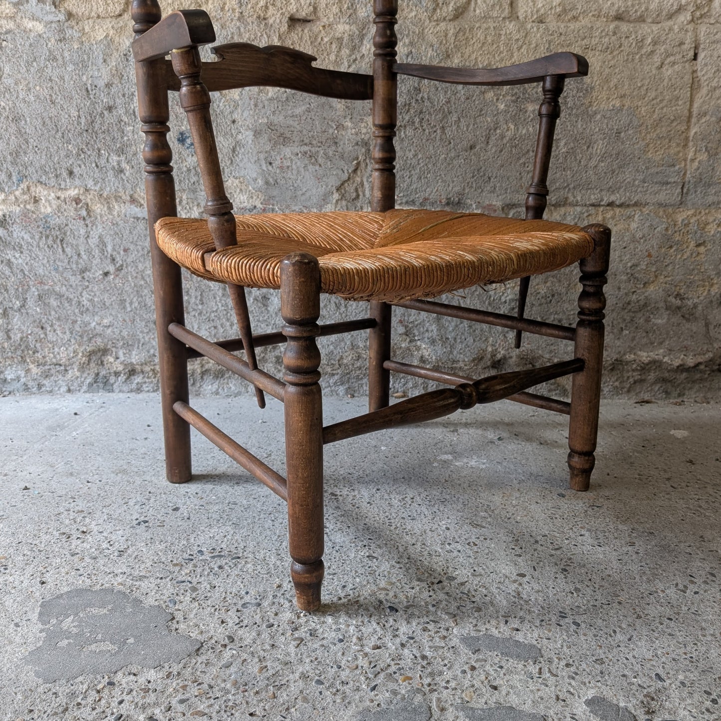 Fauteuil paillé
