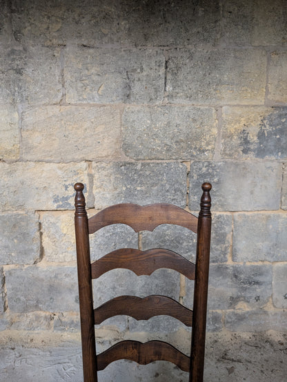 Ensemble de 8 chaises