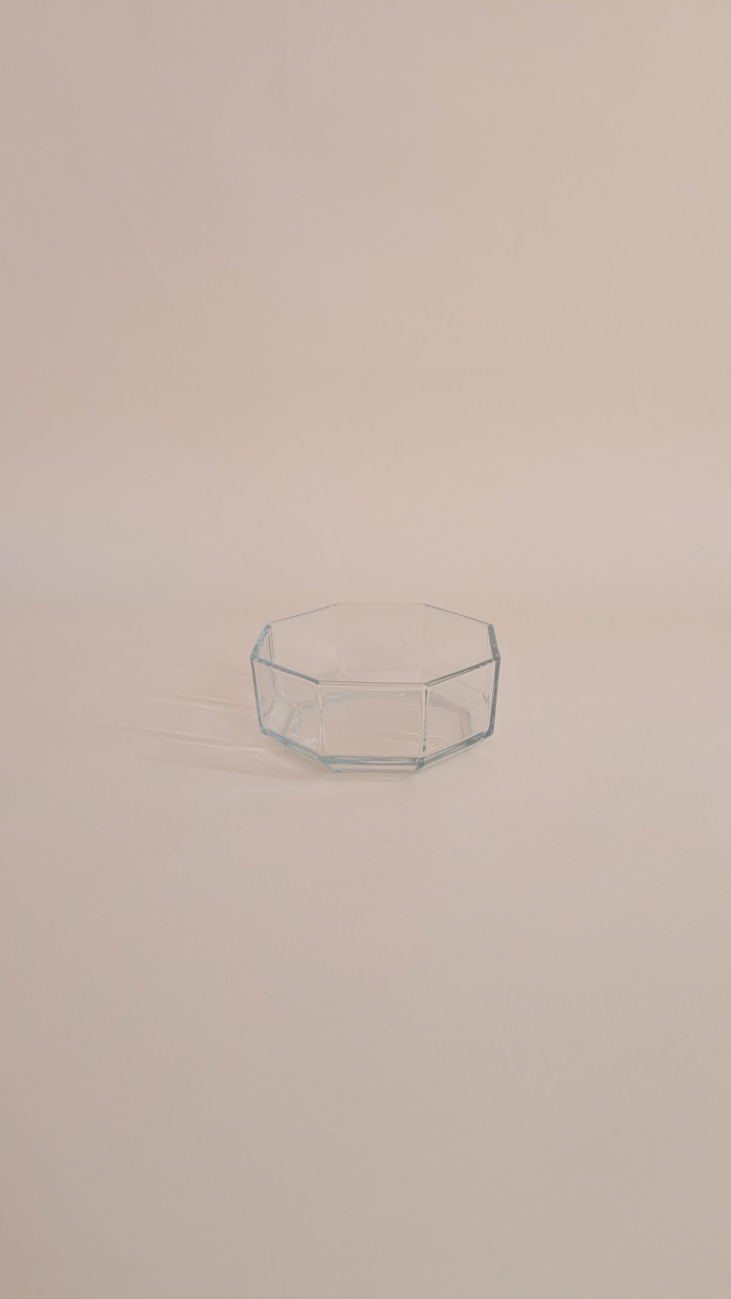 Coupelle en verre octogonale