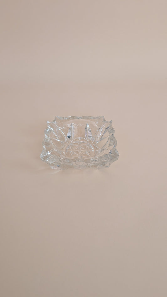 CENDRIER EN VERRE CISELÉ