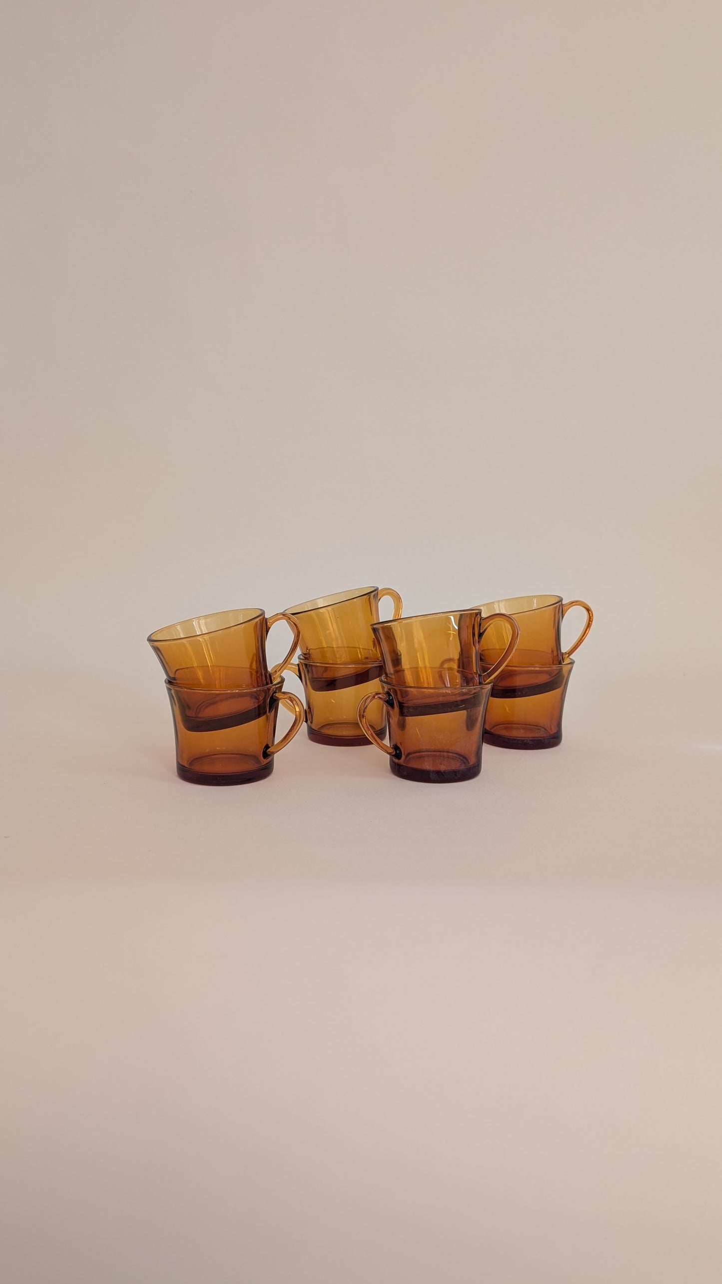 Ensemble de 8 tasses à café ambrées