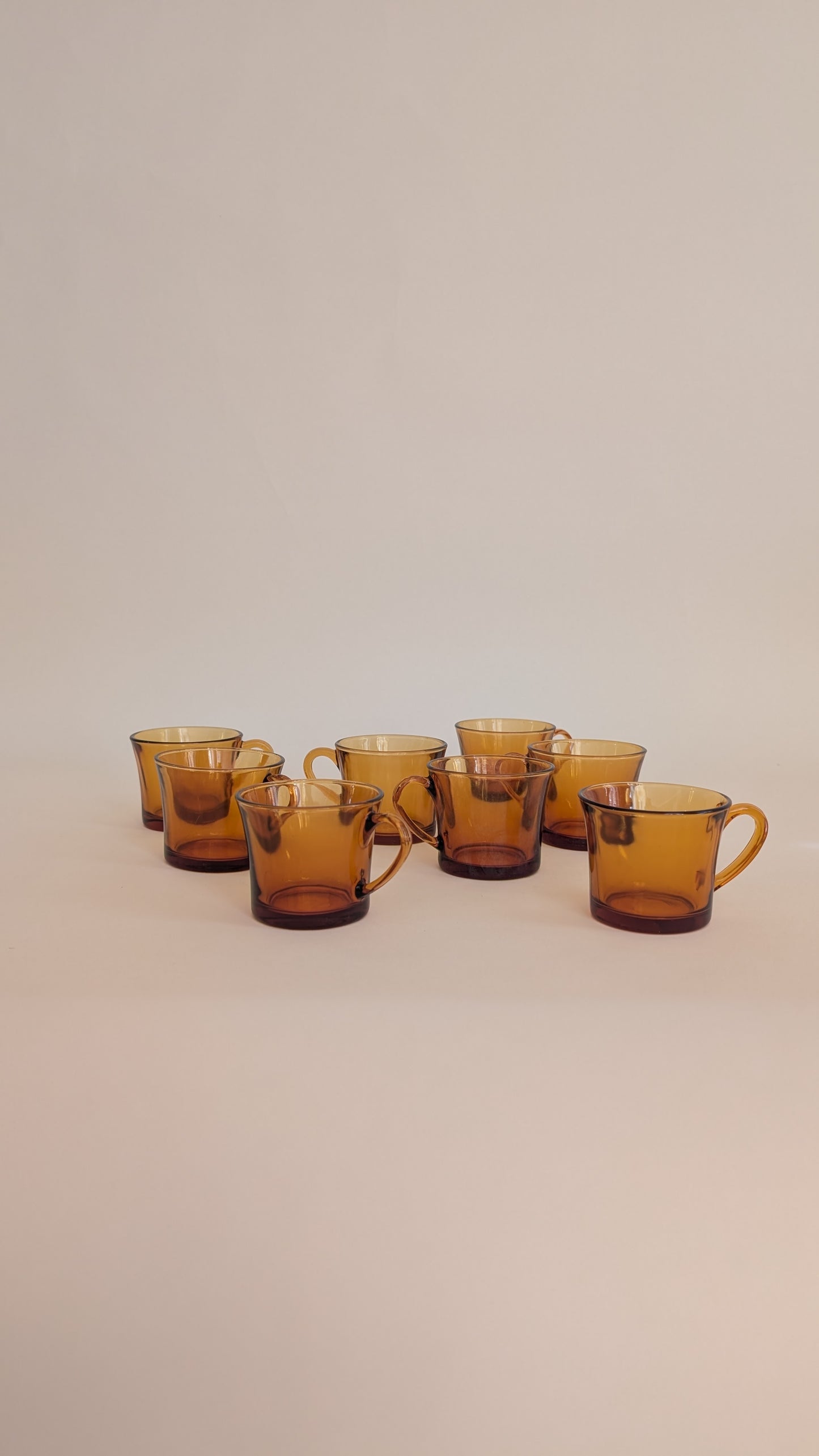 Ensemble de 8 tasses à café ambrées
