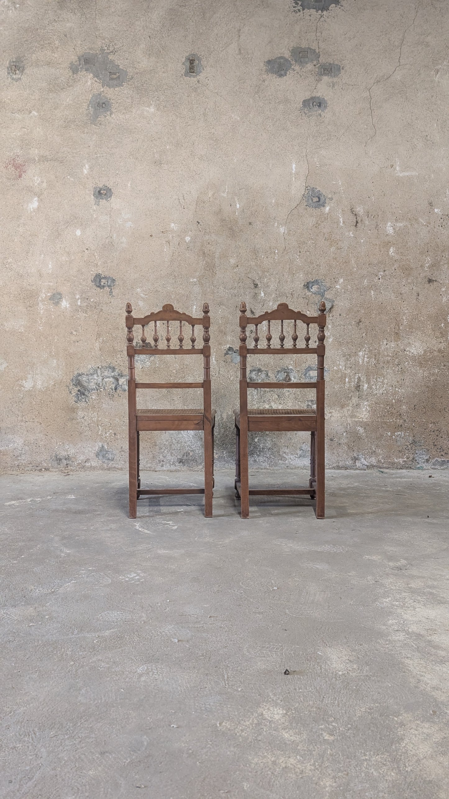 Chaises en bois de style Henri II