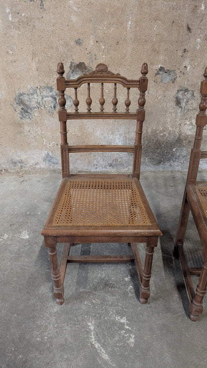 Chaises en bois de style Henri II